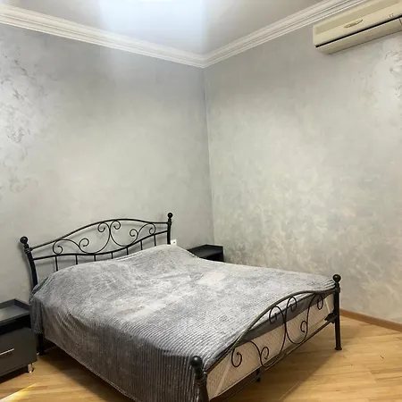 Zurabyan'S Home Yerevan Exterior photo