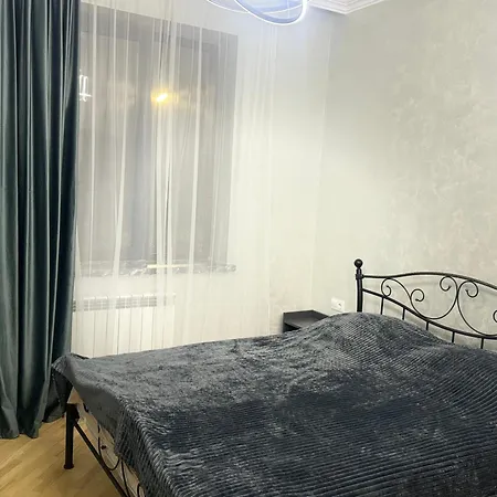 Zurabyan'S Home Yerevan Exterior photo