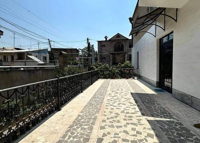 Zurabyan\'S Home