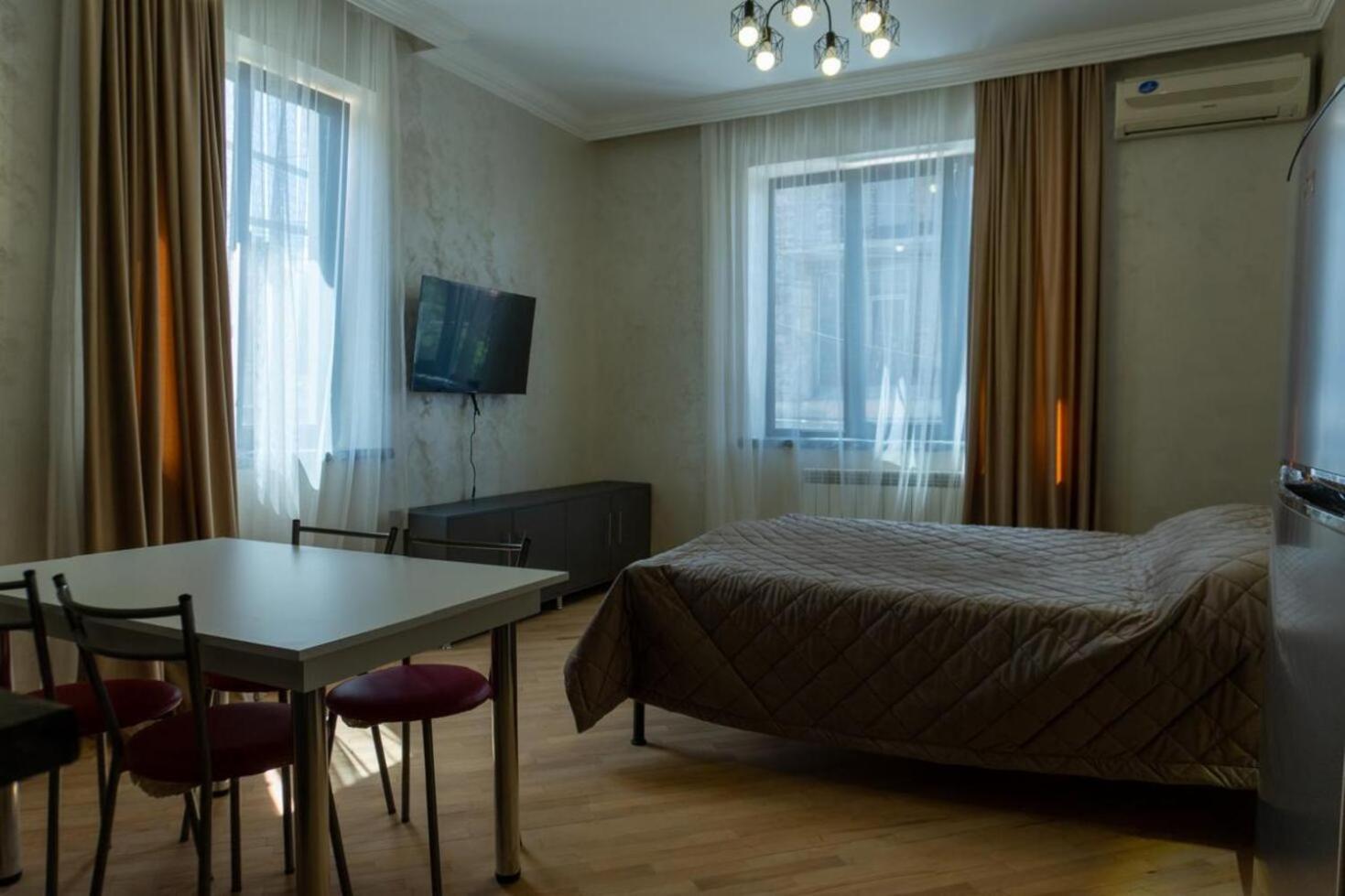 Zurabyan's Apartment