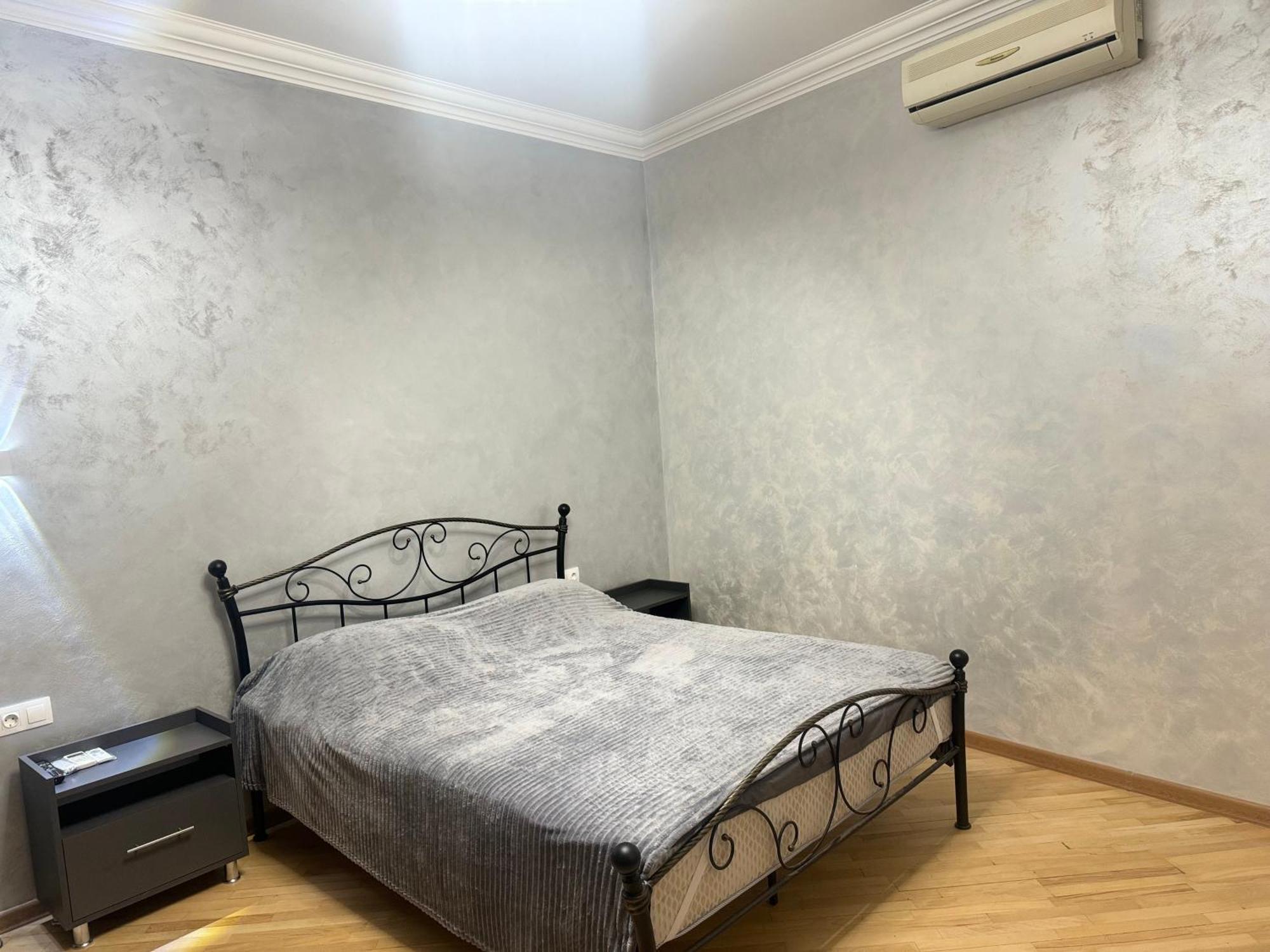 Apartment Zurabyan's *